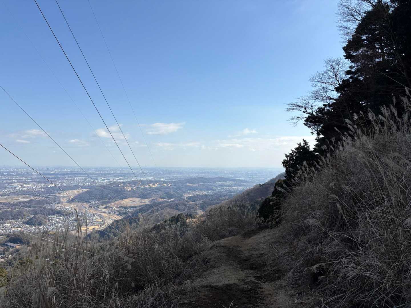 視界がひらけた！この景色を見ながら歩きます♪