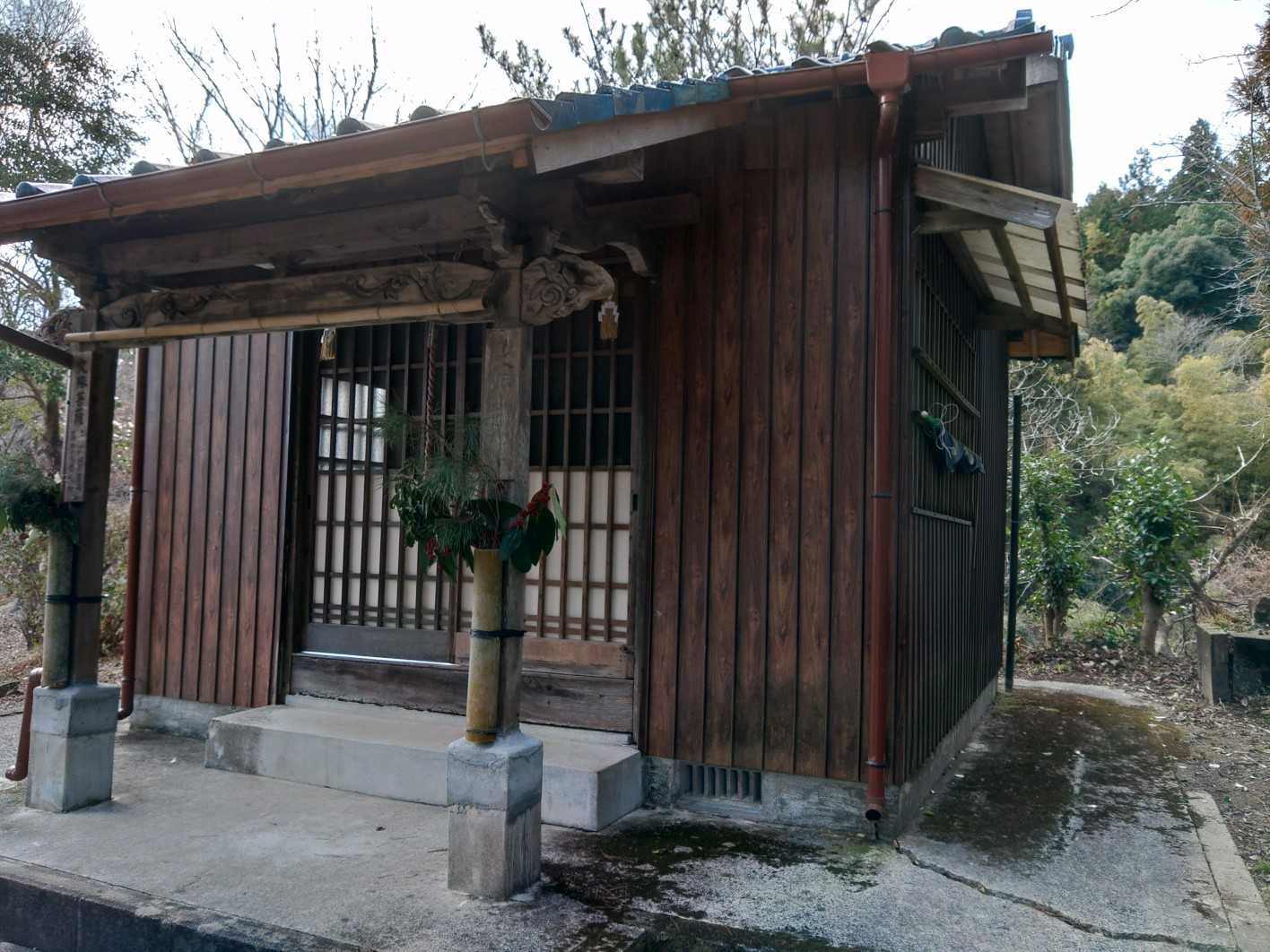 いっせき山着、参拝して 少し休憩を取ります