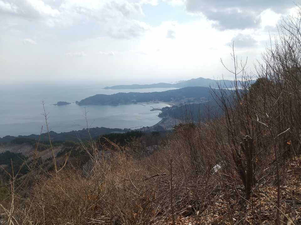 海を眺めながら休みました。
