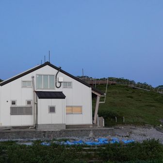 小屋泊の方とお別れして下山