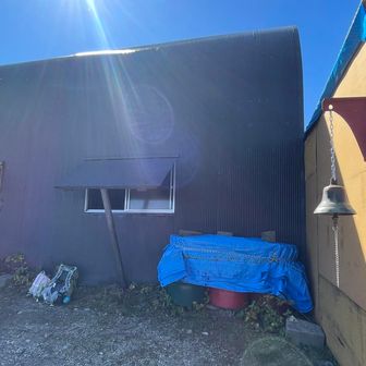 千本槍小屋でドリンク補充しようとしたけど600円だったのでスルー