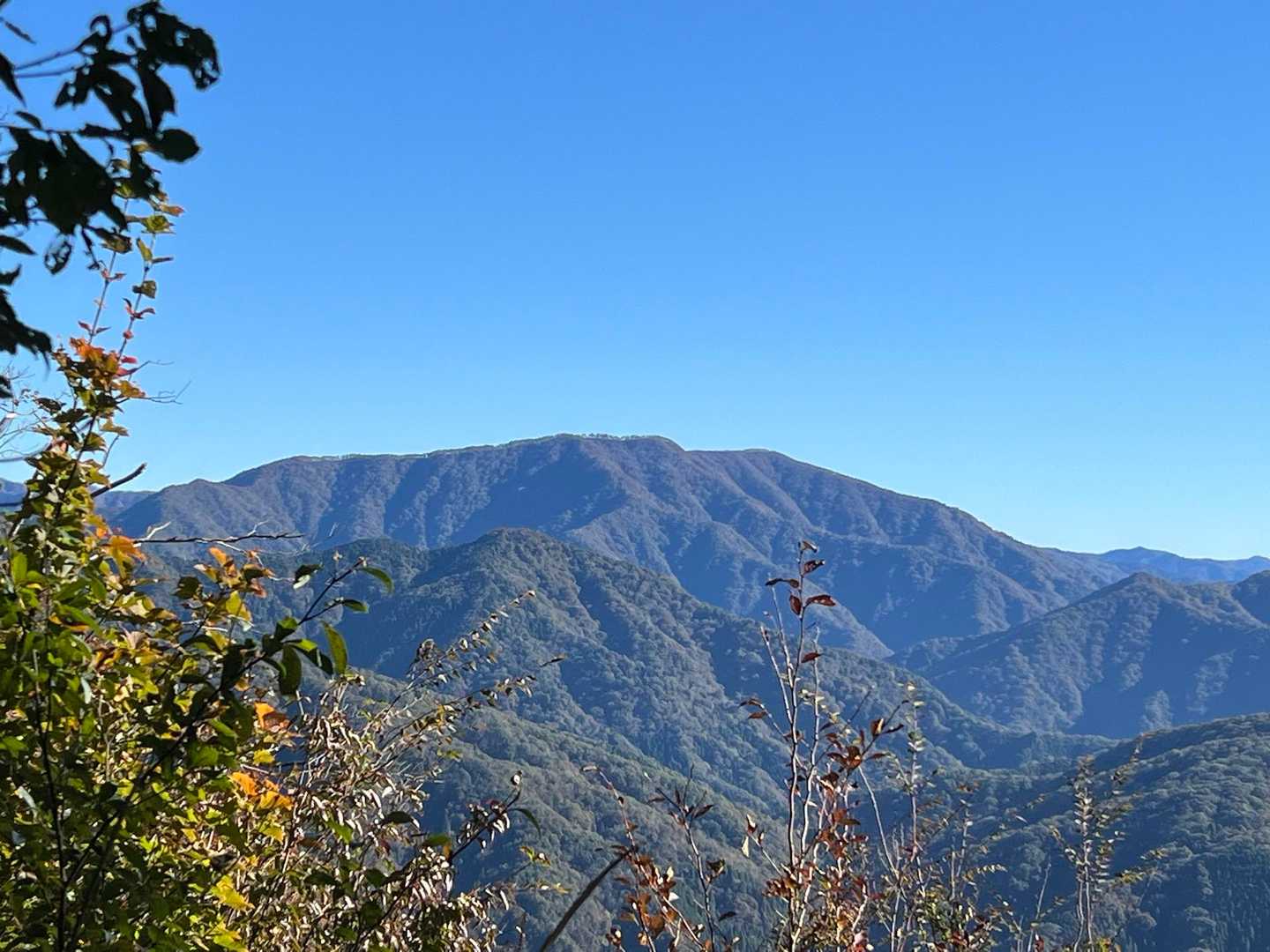 賤ヶ岳山頂ズーム