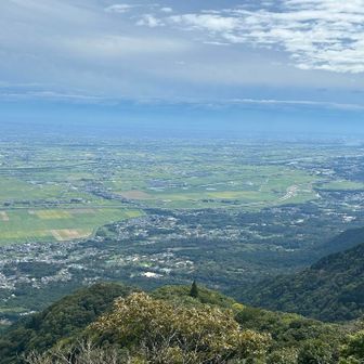 今日は爆風すぎて全然静かじゃないお立ち台

仲間の娘ちゃんが今日結婚式💒
ここから「おめでとう🎊」と叫んでみた