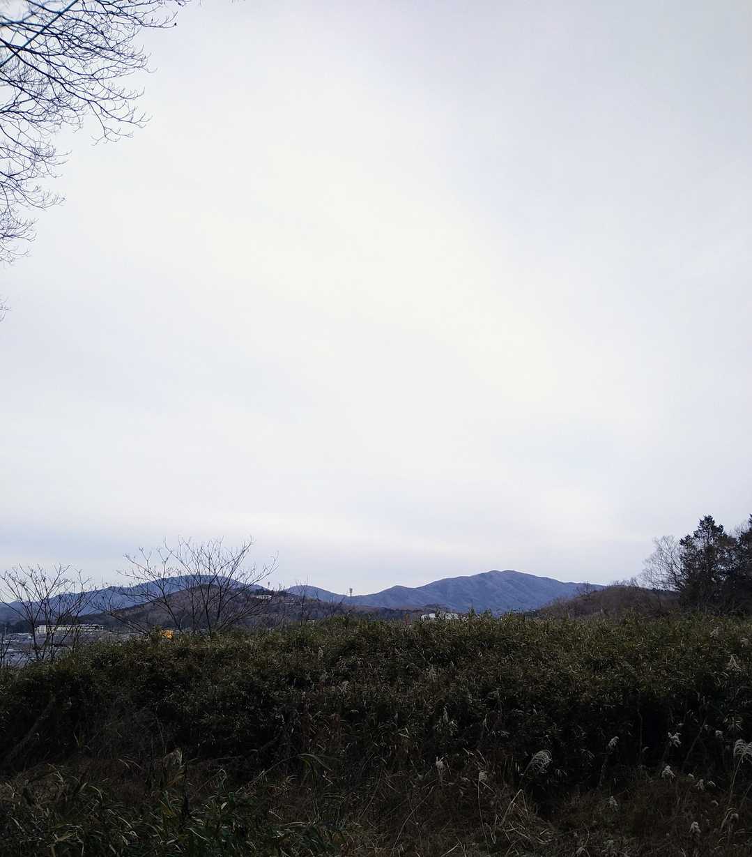 あの山は何山だろう？
最近、山が気になります🤭