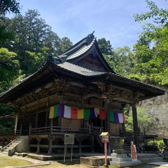 歴史ある観音さま
中に千手観音が
