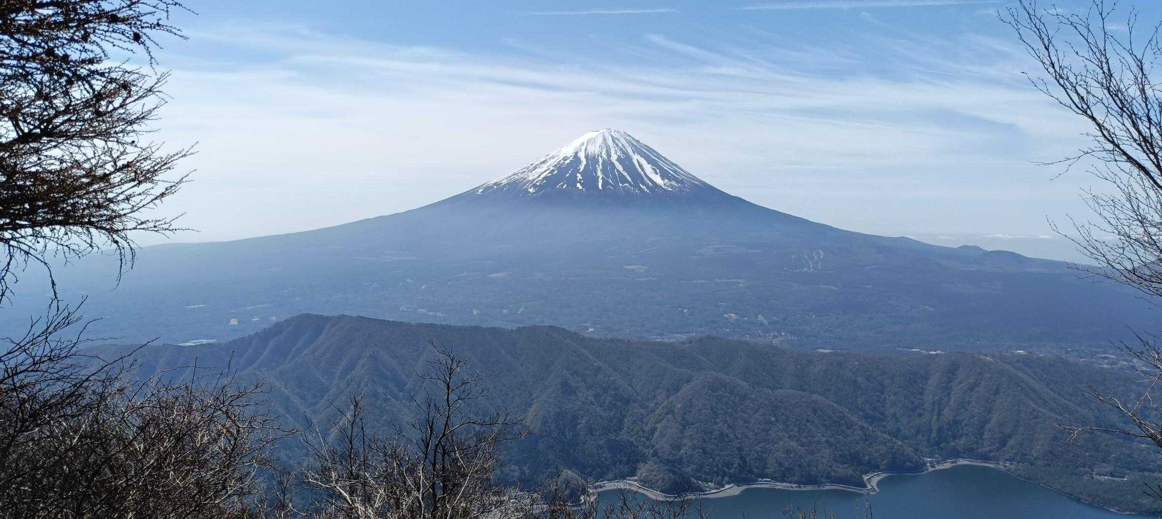 富士山🗻が綺麗過ぎて癒しです💕
