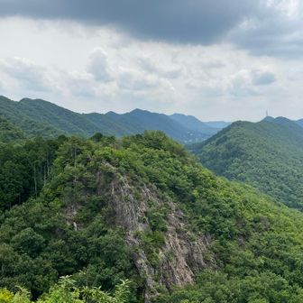明王山のアンテナが見える