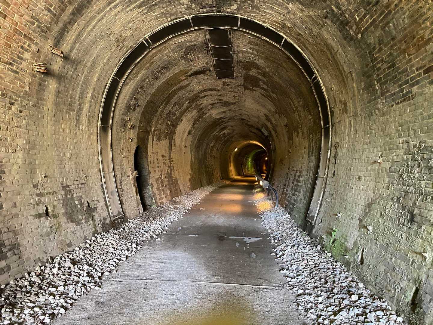 碓氷峠旧中山道入口-刎石山 往復コースの写真