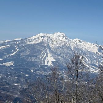 妙高山かっこいい😎⛰️