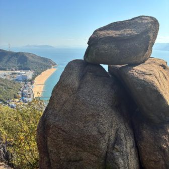 矢出山到着〜の渋川海岸と宮田山
