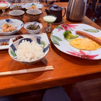 朝食