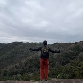 また岩場🪨

神よ！
我に力を！
再び🧚‍♂️