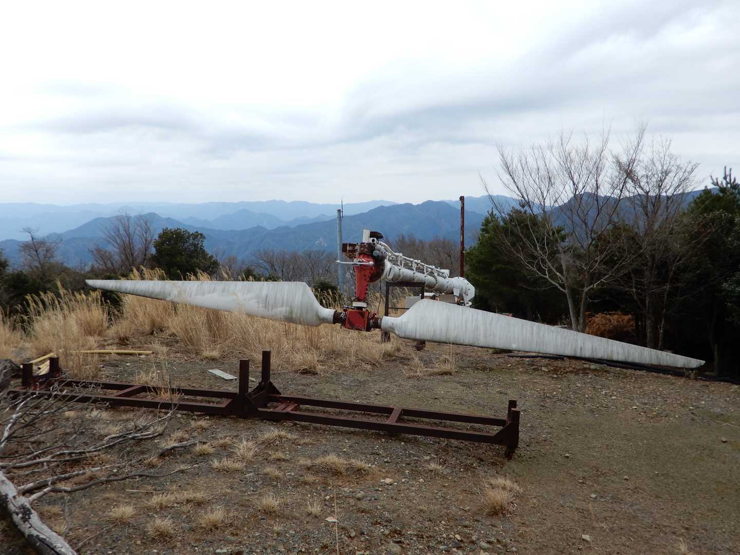 下山開始。
相変わらずでかくてビビる。