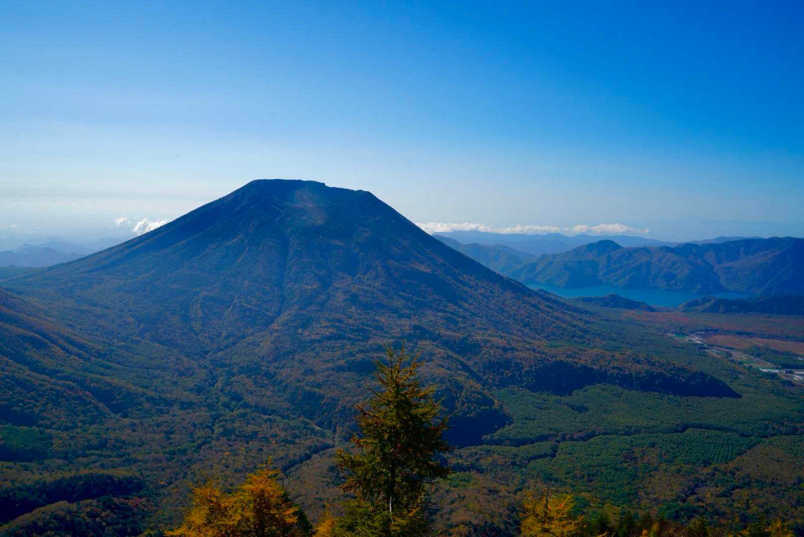 男体山、中禅寺湖、美しい🤩