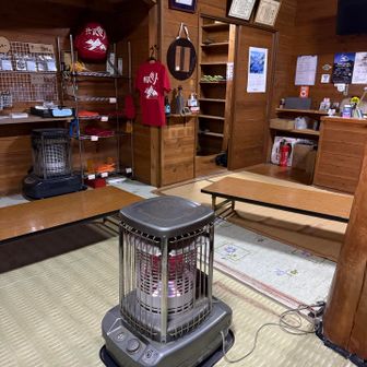 落ち着く山小屋内
BGMでビートルズかけてもらった♡