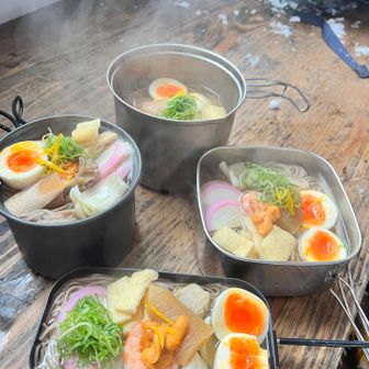 有り難くいただきます🙏
特製だしも身体に染みて美味い〜
最高のお蕎麦をいただきました🙇‍♂️