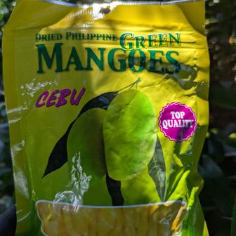最後の登り坂、ドライフルーツでエネルギーチャージ
