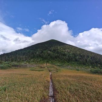 美しい形の高田大岳。👍