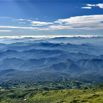 山山山