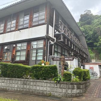 先生方は平日は泊まりだそうです