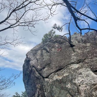 獅子岩🦁
ライオンの横顔にも見えなくも無い。