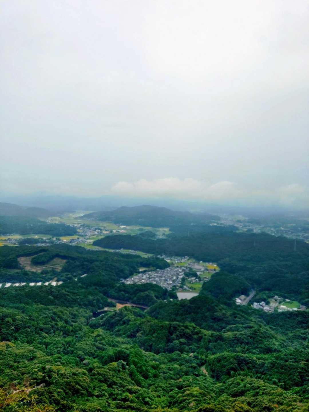 天気悪いけど気分は良い
やっぱ山は👍
それでは👋