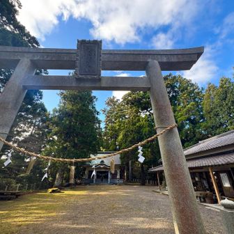 社務所が開いていると正月を実感します😊