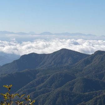 ここで富士山もうっすら見えている事に気づきます
