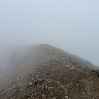 火打方面
少し粘るも晴れる様子なく下山