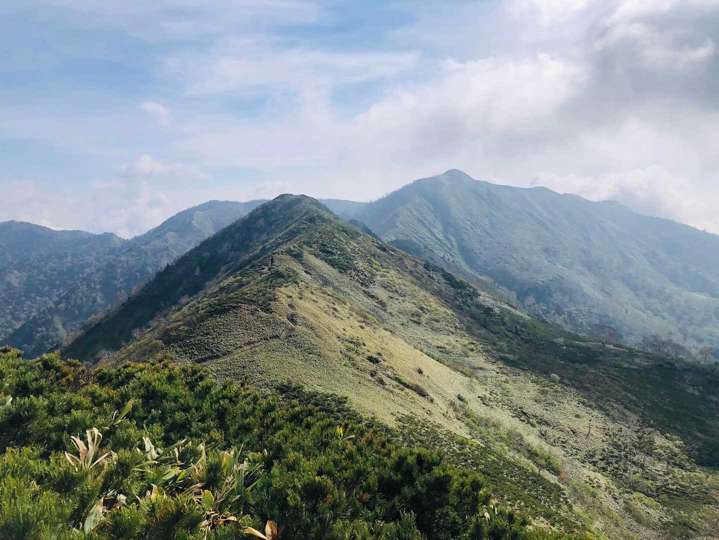奥のお山が白砂山だね👀