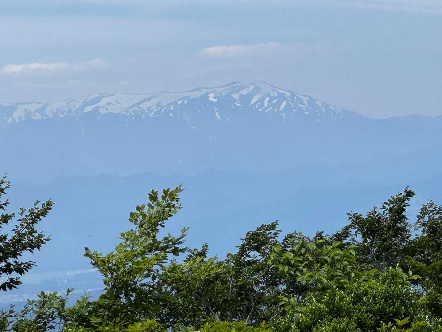 飯豊山