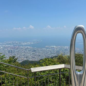 暑さのせいか？
掬星台も人は少ない