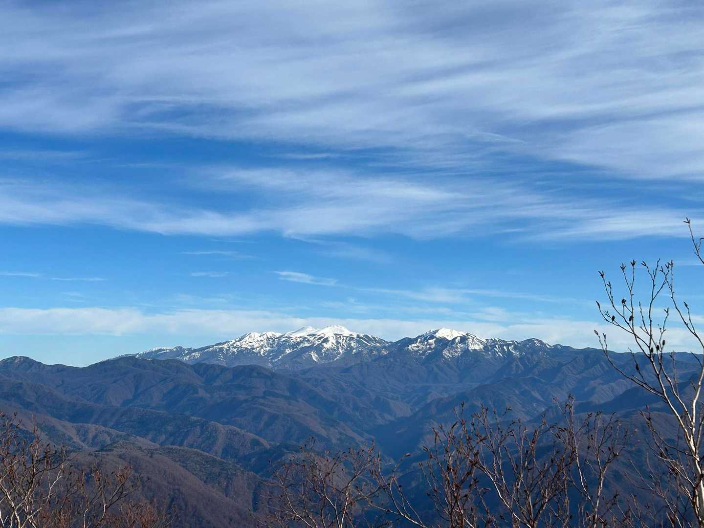 荒島岳中出コース登山口-小荒島岳-シャクナゲ平-荒島岳 縦走コースの写真