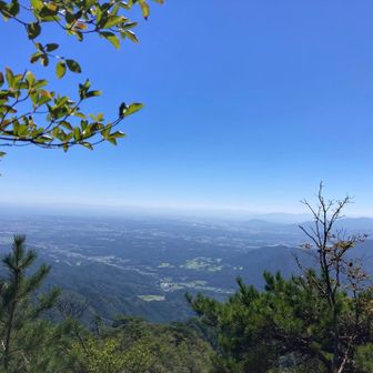 仙ケ岳付近、津方面の景色見えてきた