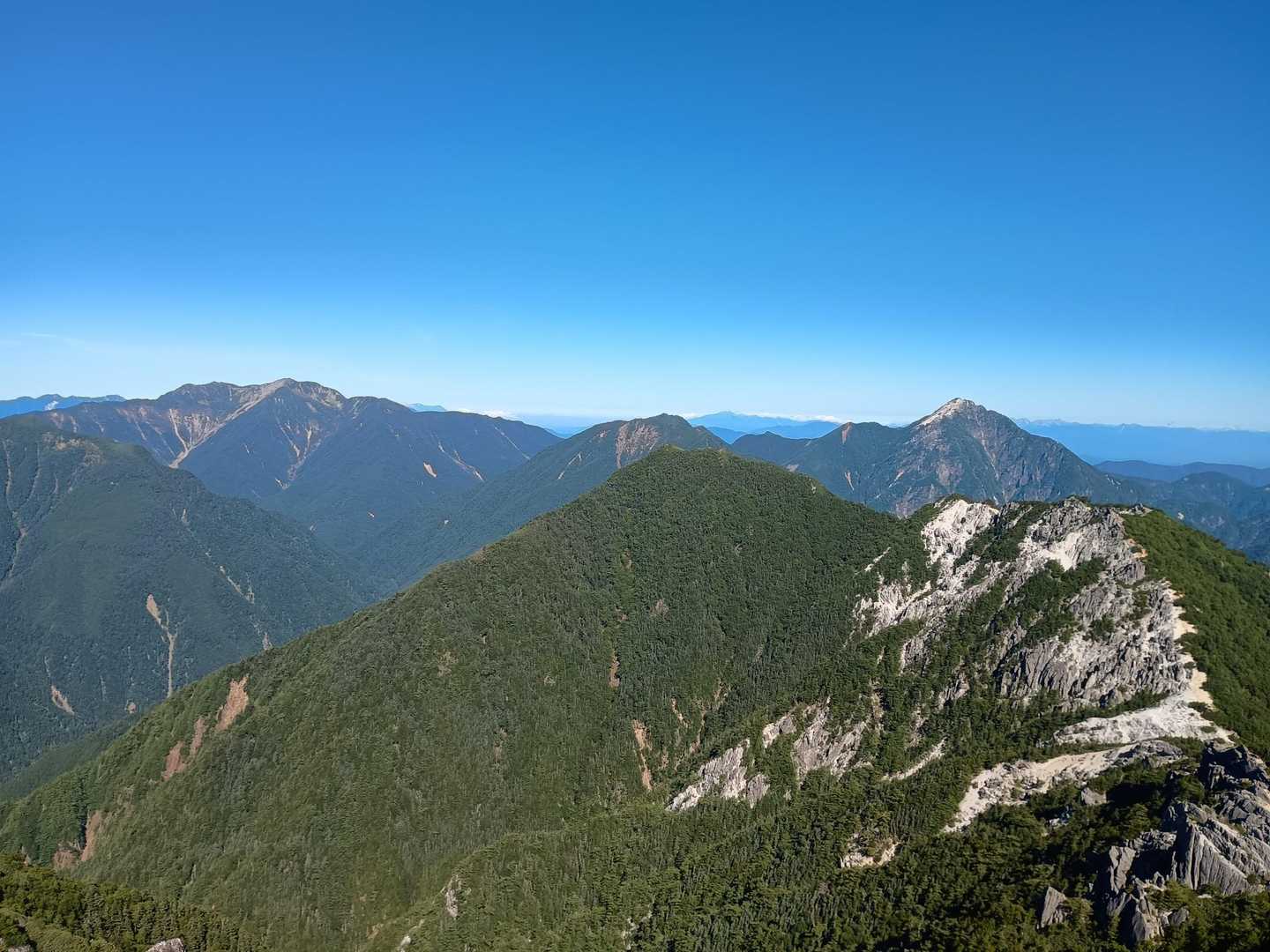 小太郎山の女王と貴公子