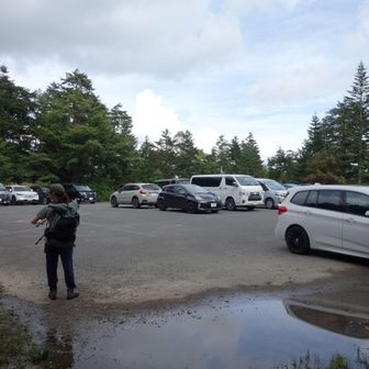 下山！！駐車場の混雑も特になく、少し歩行距離は長くなるけど、王滝ルートよりも人が少ないので歩きやすく、中の湯ルートはオススメです👍