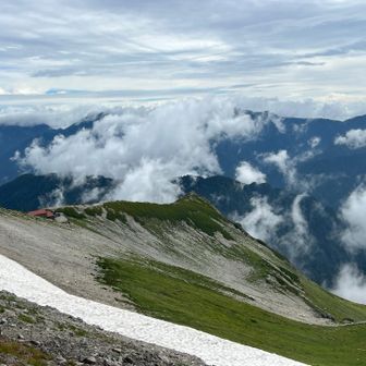 蔵之介山荘🛖が見えてきました🤩