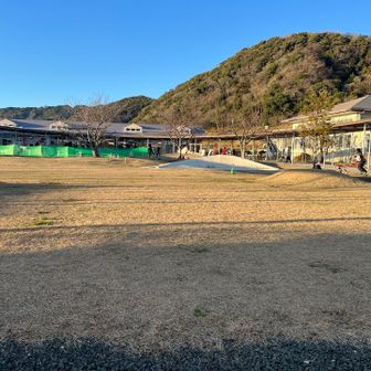 元、保田小学校が見えてきました