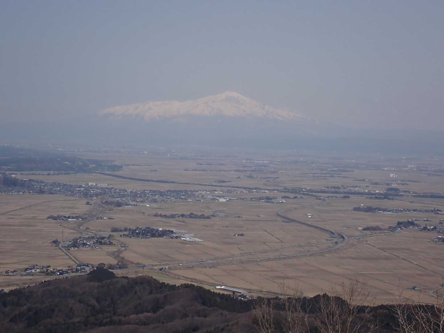 鳥海山をズーム