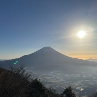 霞んでいますが、予想通り富士山ははっきり見えました🗻😊