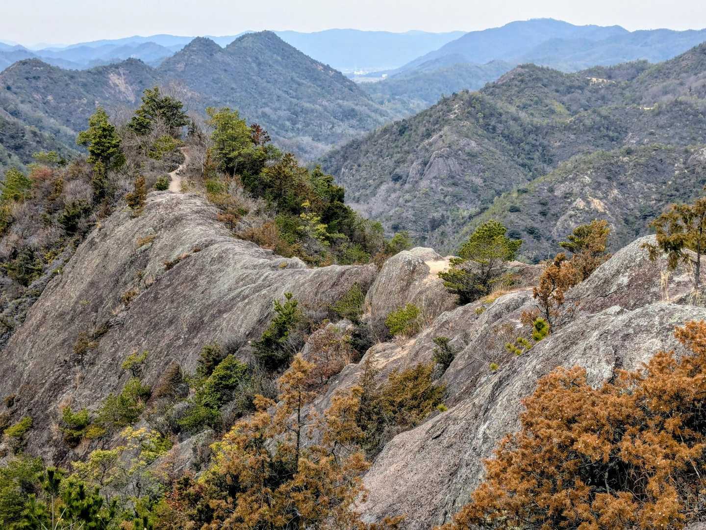 大手門登山口-善防山-笠松山 周回コースの写真