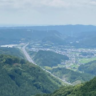 ようやく開けた展望に😭
豊田方角