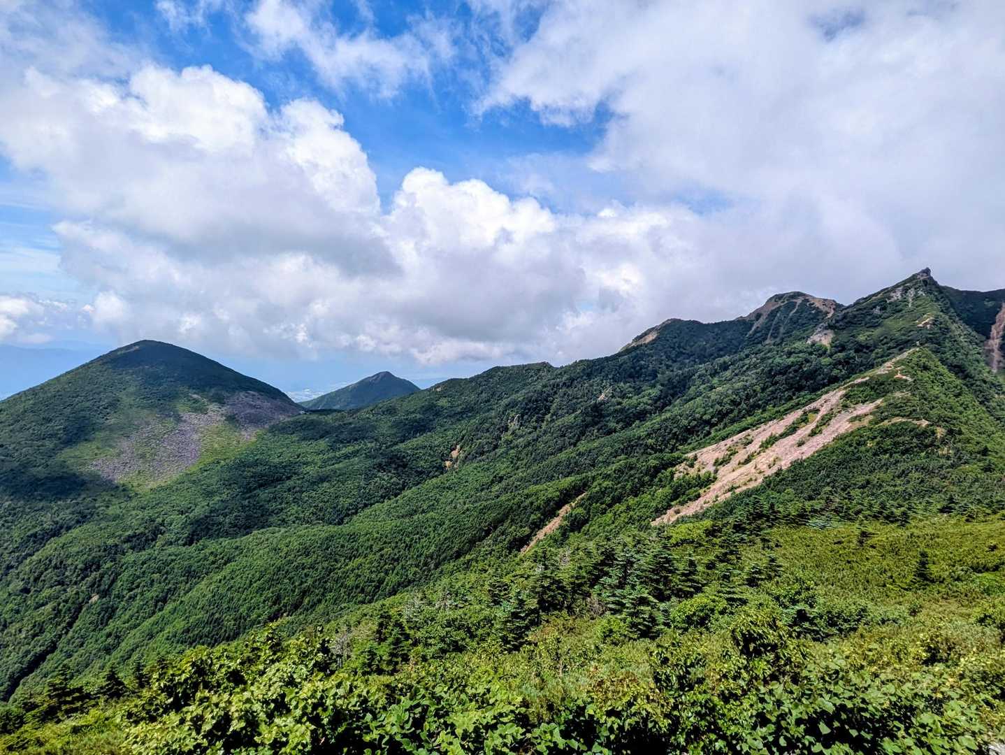 本日縦走した編笠山、西ギボシ、東ギボシ、権現岳が勢揃い！！😁