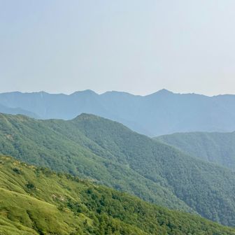 日高山脈がずらーっと