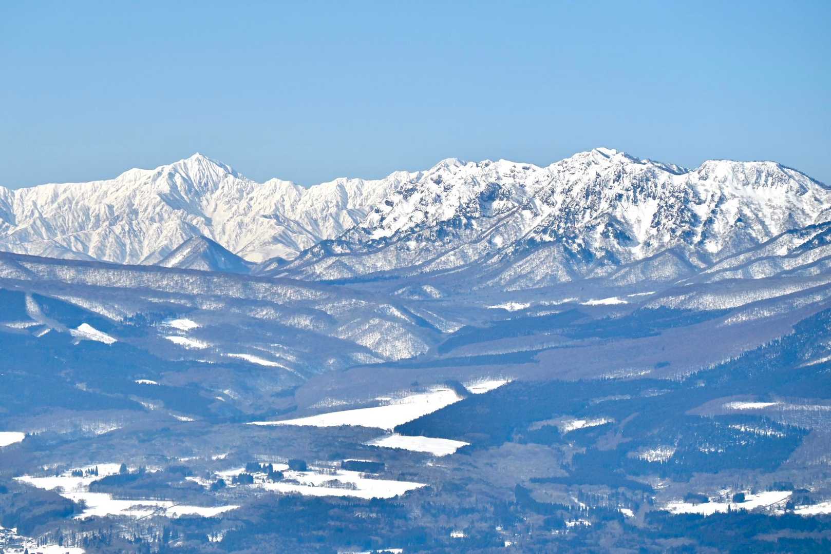 左に鹿島槍ヶ岳です

そして戸隠山がでーん

これで北信五岳を全て登られたそうです