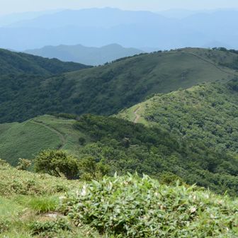 滝山へ出発