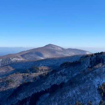 三光宮より北泉ヶ岳🗻