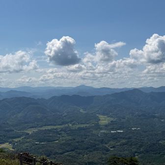 奥に見えるのが十種ヶ峰かな
景色見てすっかり癒されました🥰