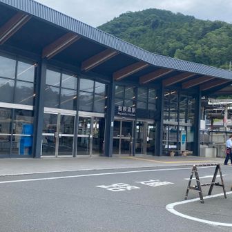 急いで急いで何とか12:01 高尾行きに間に合った...けど4分遅れで出発(T_T)