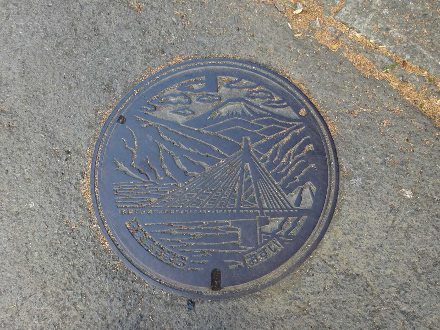 マンホール